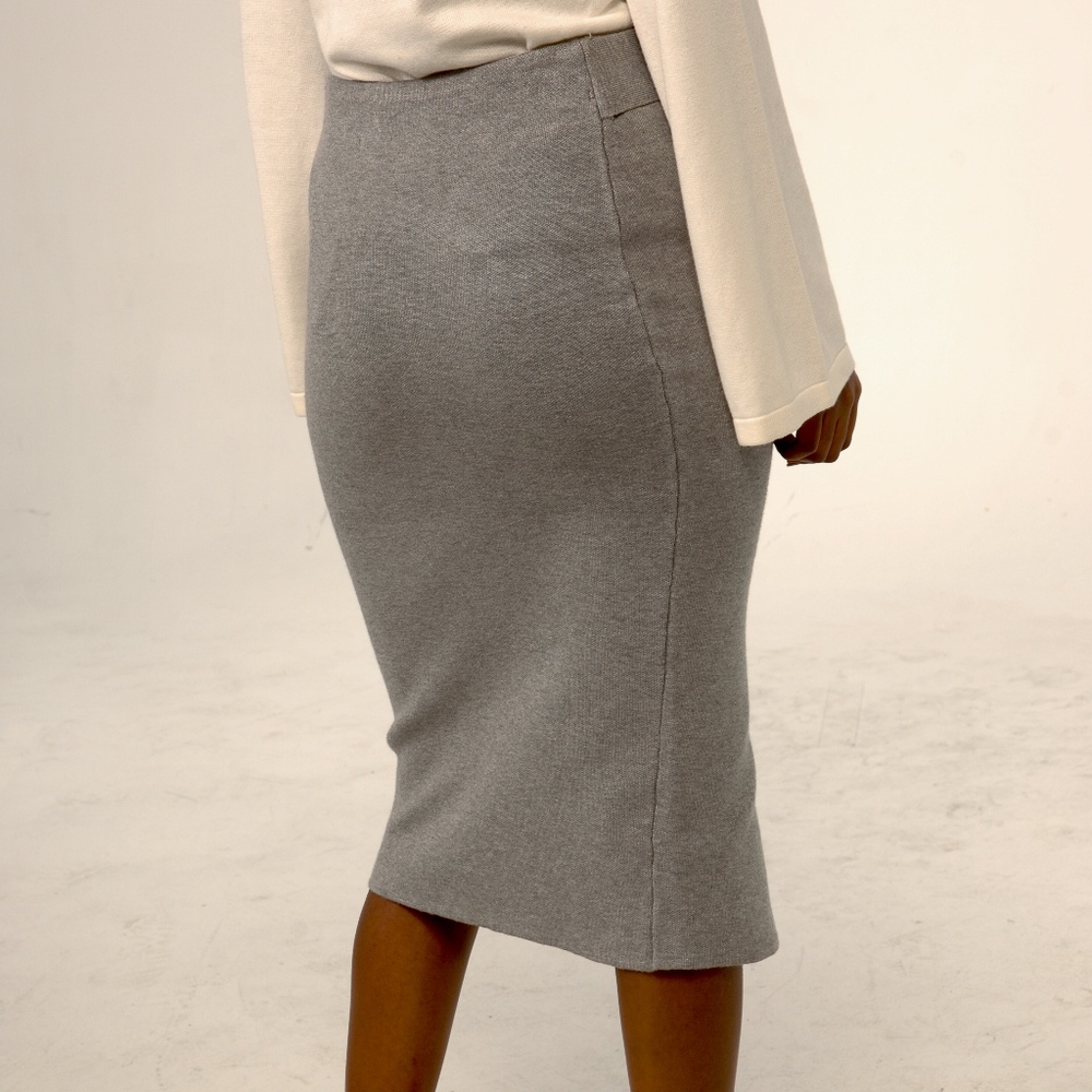SKIRT - Picture 2 of 2